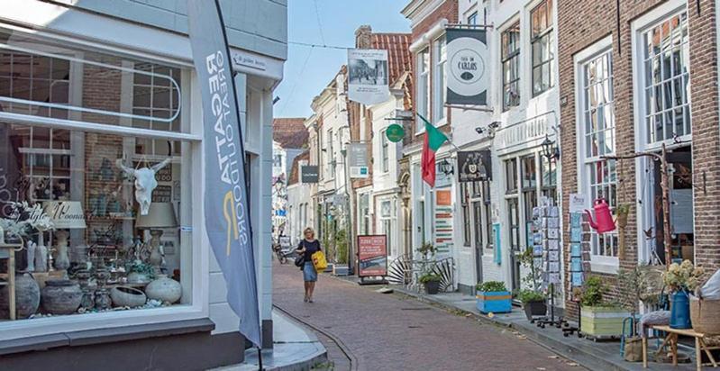 Heerlijk Vrijstaand Huis Aan De Duinen เบิร์กฮามสเตเดอ ภายนอก รูปภาพ