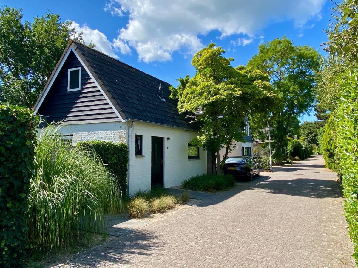 Heerlijk Vrijstaand Huis Aan De Duinen เบิร์กฮามสเตเดอ ภายนอก รูปภาพ